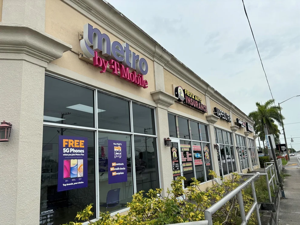 Unit for sale at 2930 Forest Hill Boulevard, West Palm Beach, FL 33406