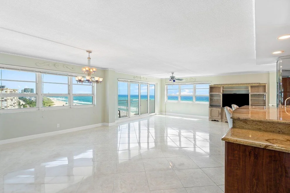 Unit for sale at 133 N Pompano Beach Boulevard, Pompano Beach, FL 33062