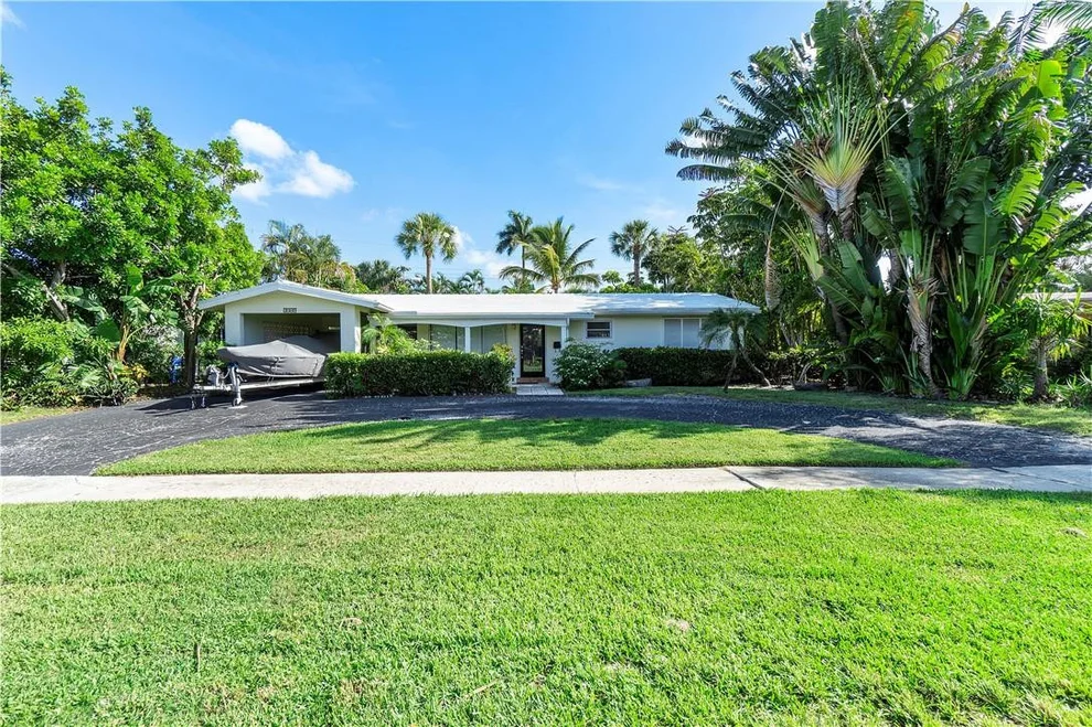 Unit for sale at 2169 Imperial Point Drive, Fort Lauderdale, FL 33308