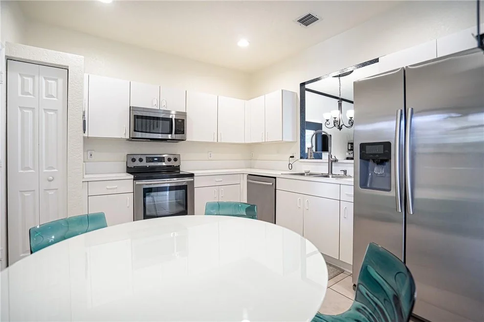 Unit for sale at 5541 NW 90th Avenue, Sunrise, FL 33351