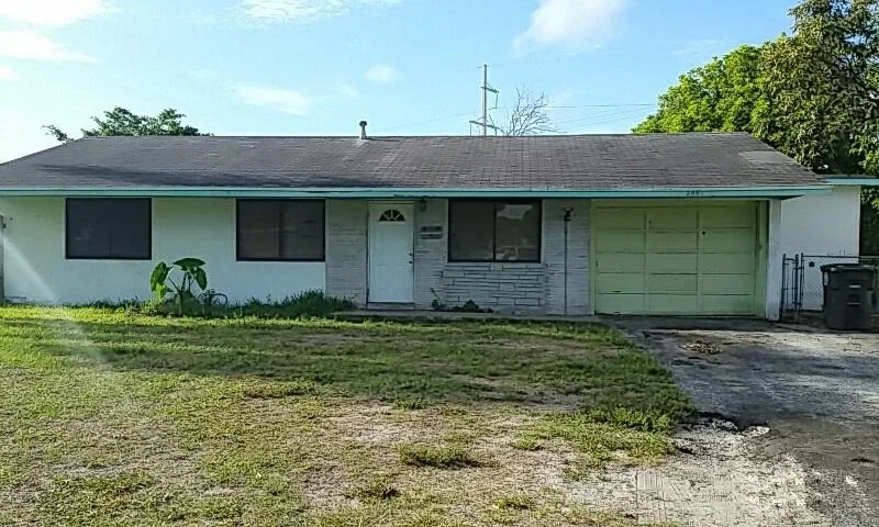 Unit for sale at 2006 Ware Drive, West Palm Beach, FL 33409