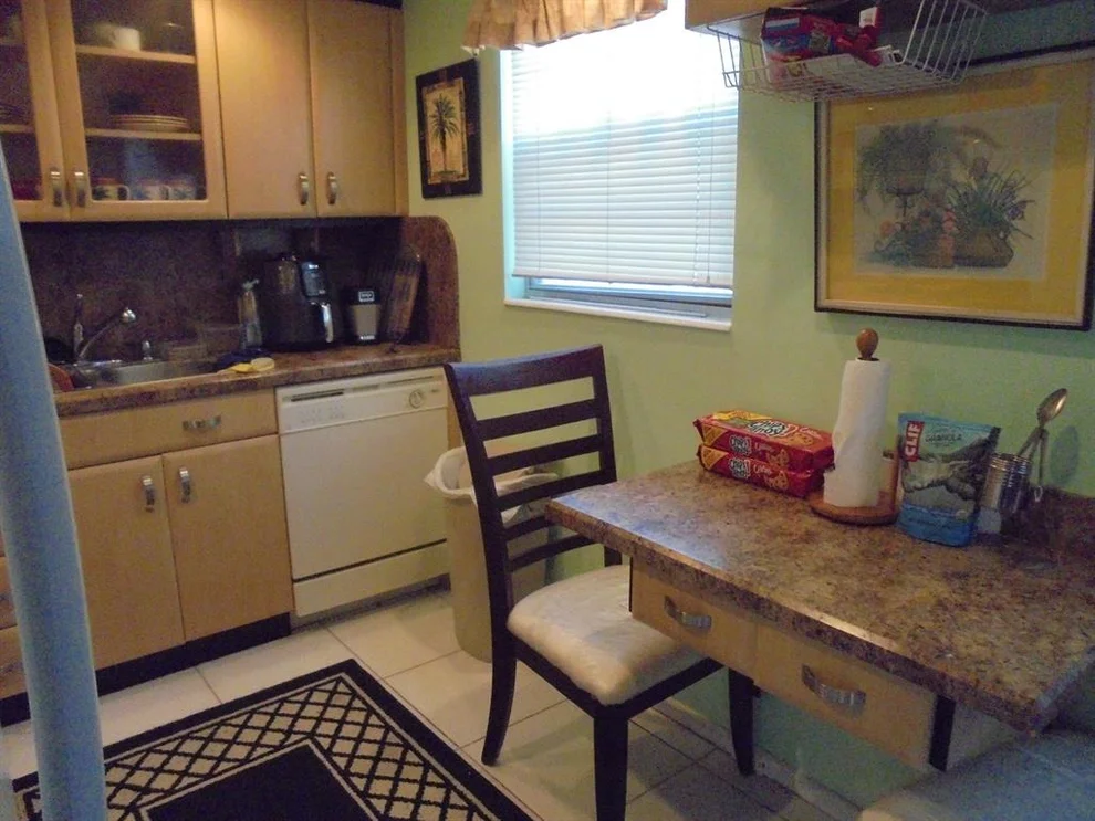 Unit for sale at 19 Suffolk A, Boca Raton, FL 33434