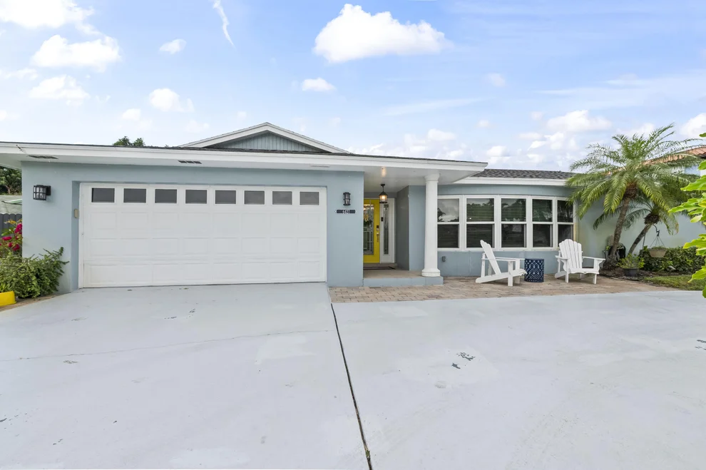 Unit for sale at 6427 Travis Road, Lake Clarke Shores, FL 33406