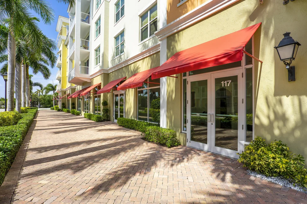 Unit for sale at 117 Moorings Drive, Lantana, FL 33462