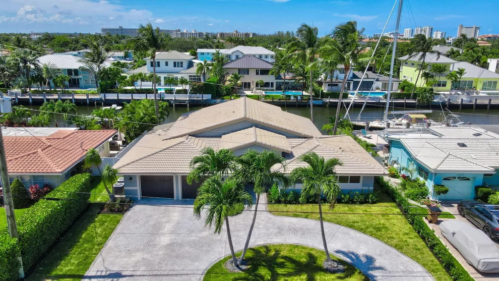 Unit for sale at 1555 SE 7 Street, Deerfield Beach, FL 33441