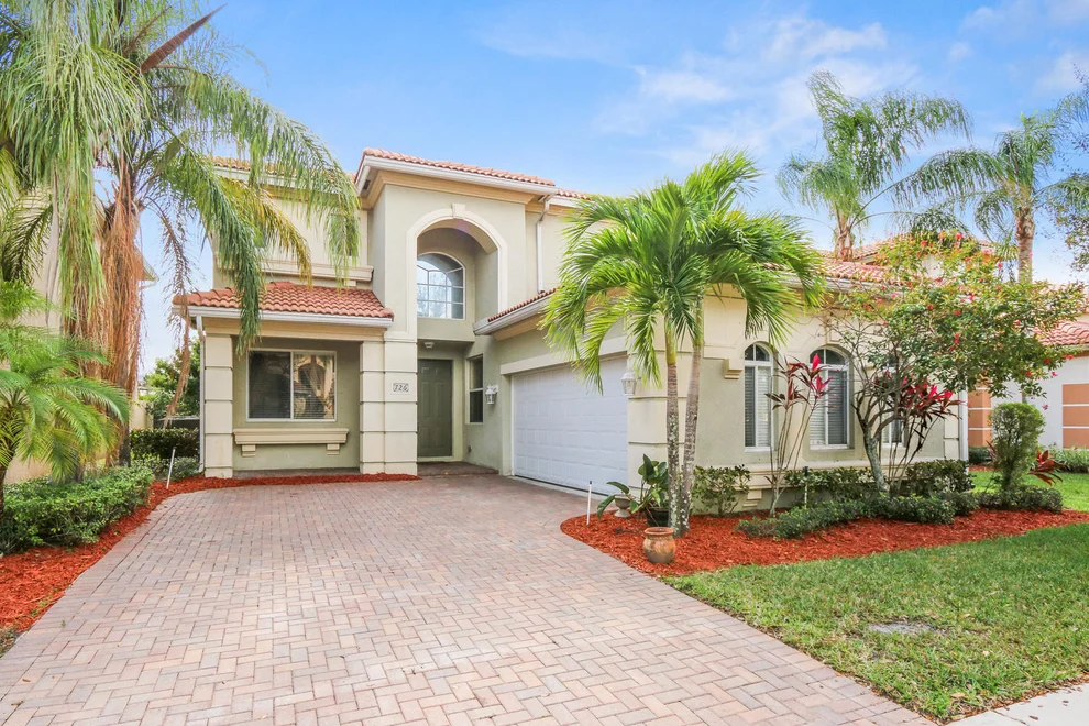 Unit for sale at 726 Gazetta Way, West Palm Beach, FL 33413