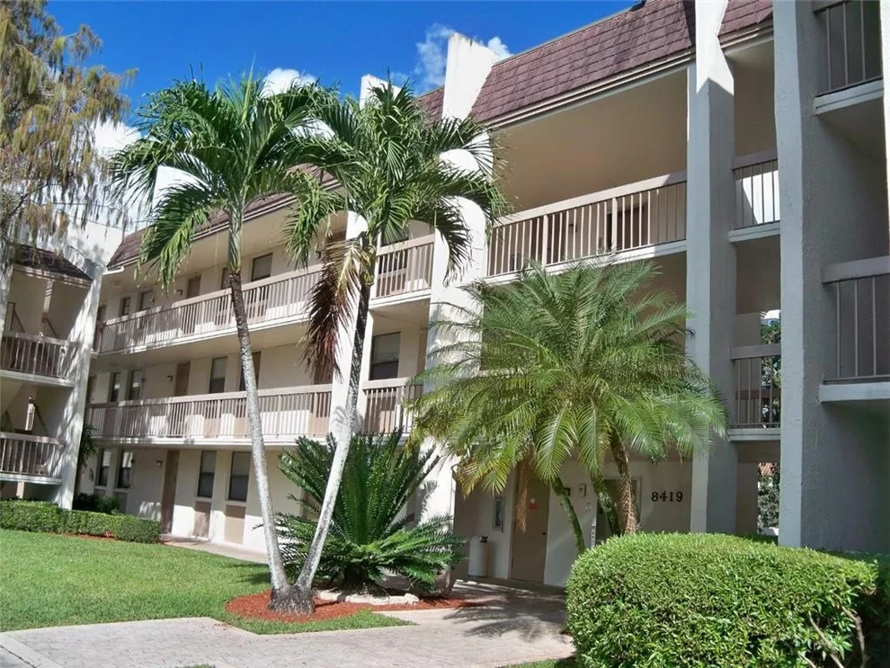 Unit for sale at 8419 Forest Hills Drive, Coral Springs, FL 33065
