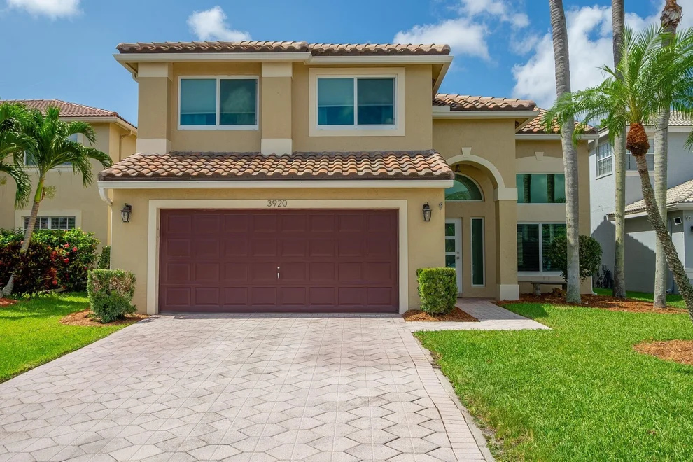 Unit for sale at 3920 Newport Avenue, Boynton Beach, FL 33436