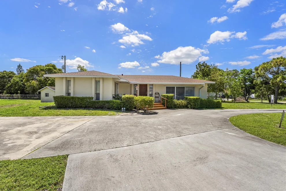 Unit for sale at 1675 E Breezy Lane, West Palm Beach, FL 33417