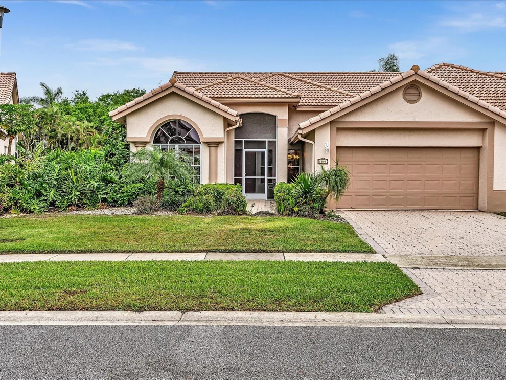 Unit for sale at 8808 Shoal Creek Lane, Boynton Beach, FL 33472