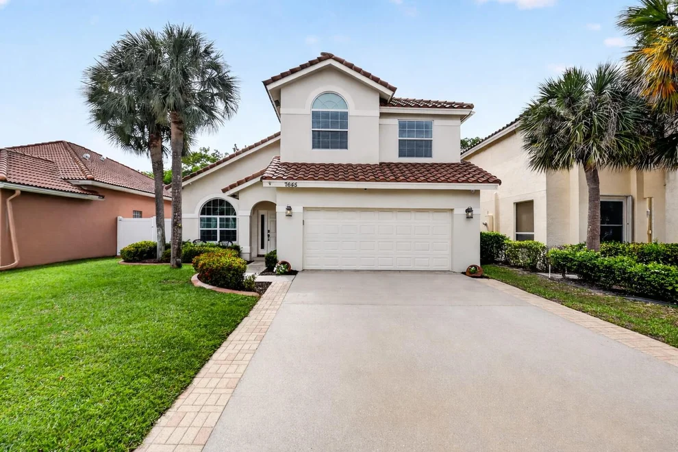 Unit for sale at 7645 Brunson Circle, Lake Worth, FL 33467