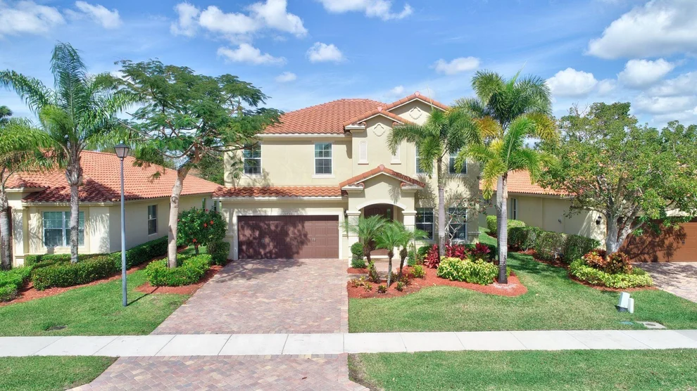 Unit for sale at 10731 Ivanhoe Lane, Wellington, FL 33414