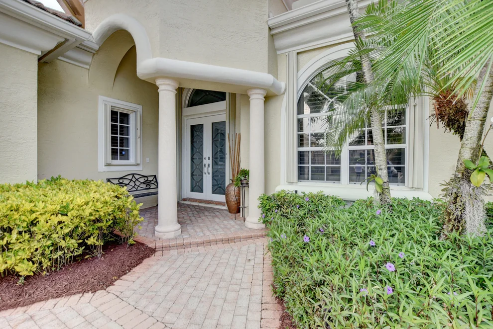 Unit for sale at 7952 Villa D Este Way, Delray Beach, FL 33446