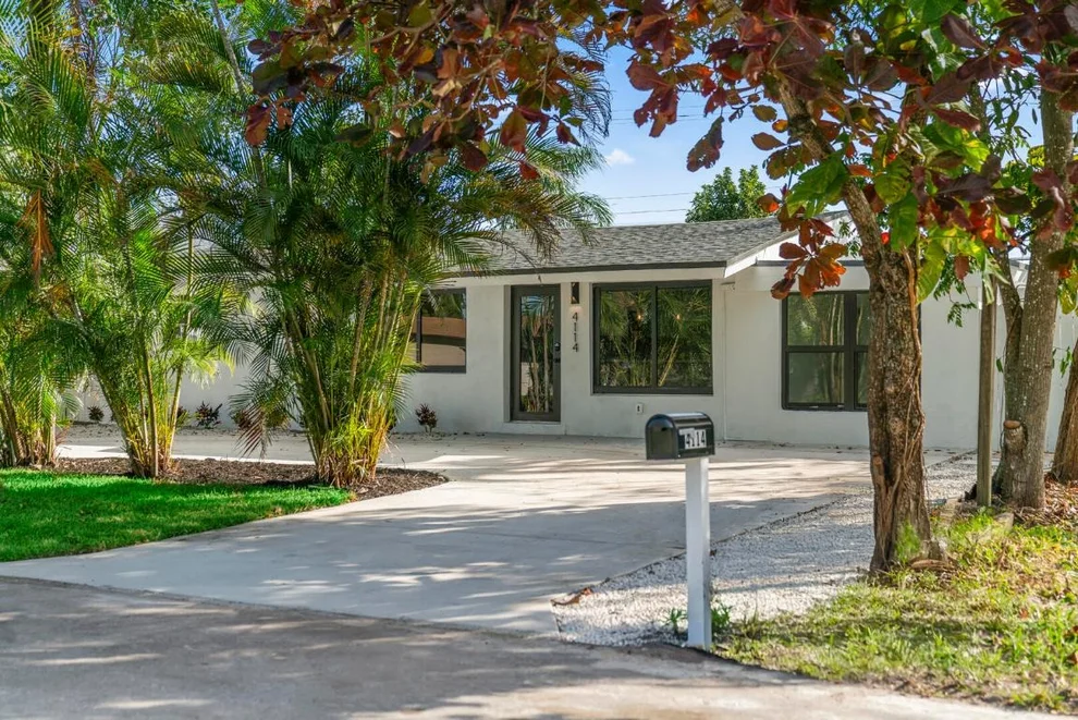 Unit for sale at 4114 SW 49th Court, Dania Beach, FL 33314