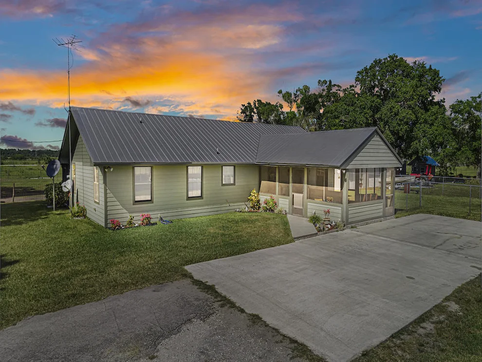 Unit for sale at 6210 Russakis Road, Fort Pierce, FL 34951