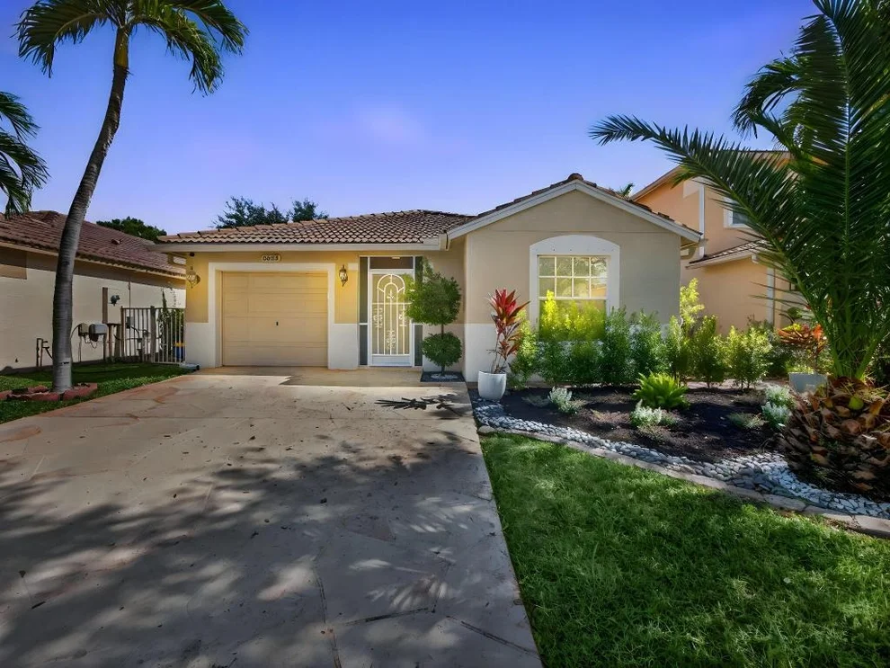 Unit for sale at 6628 Country Winds Cove, Lake Worth, FL 33463