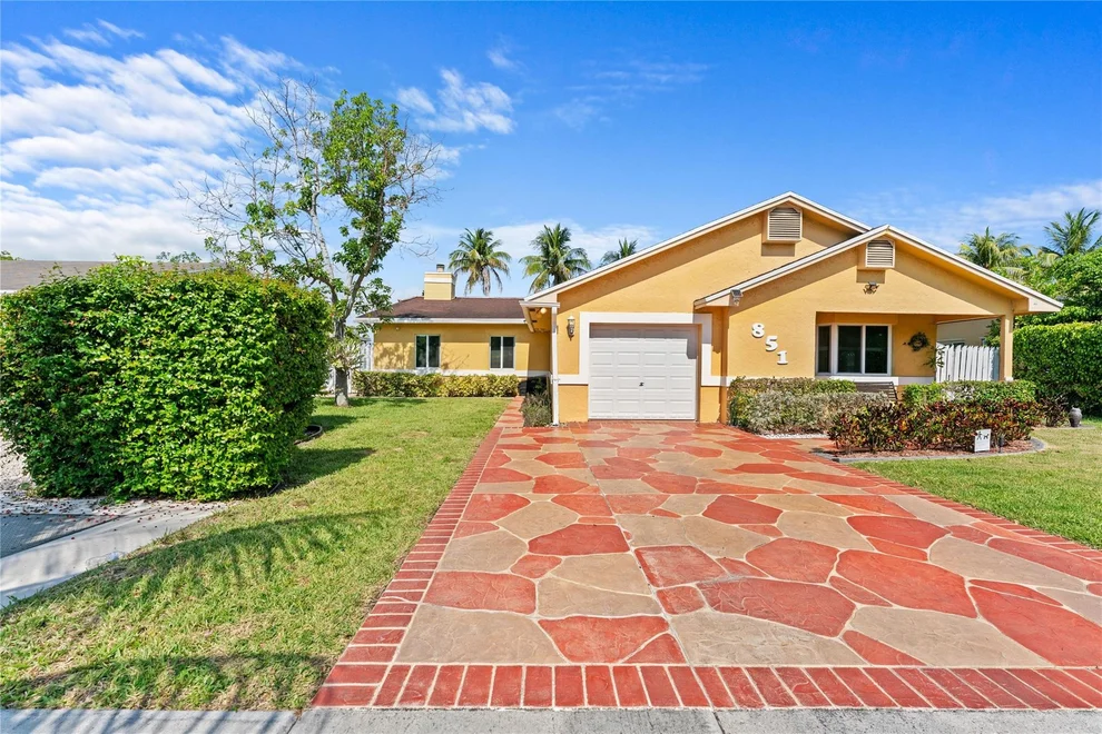 Unit for sale at 851 SW 55th Avenue, Margate, FL 33068