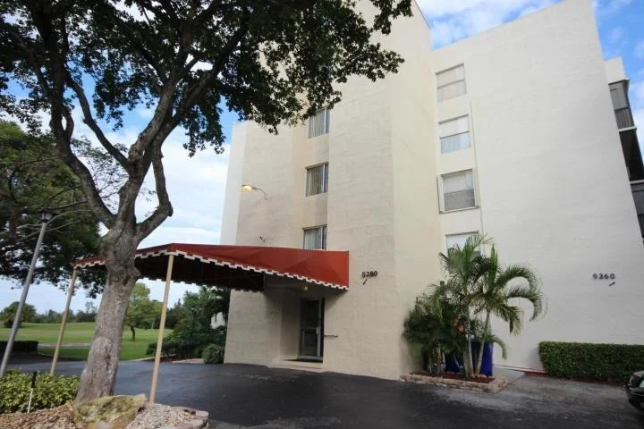 Unit for sale at 5280 NW 2nd Avenue, Boca Raton, FL 33487