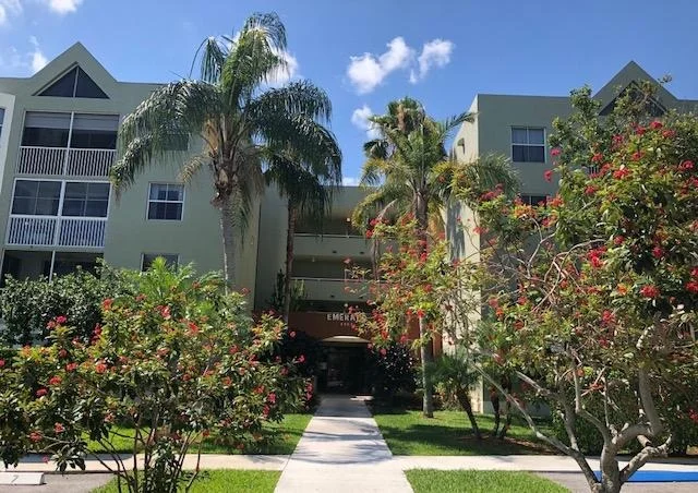 Unit for sale at 5962 Morningstar Circle, Delray Beach, FL 33484