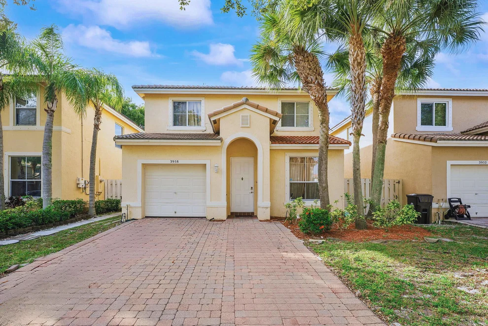 Unit for sale at 3958 Lake Tahoe Circle, West Palm Beach, FL 33409
