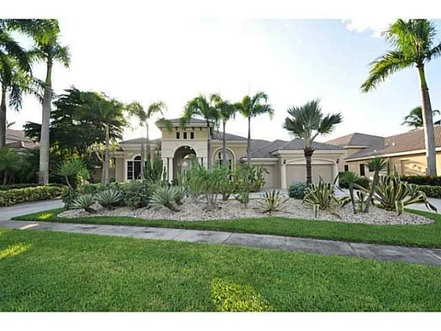 Unit for sale at 5639 Vintage Oaks Circle, Delray Beach, FL 33484