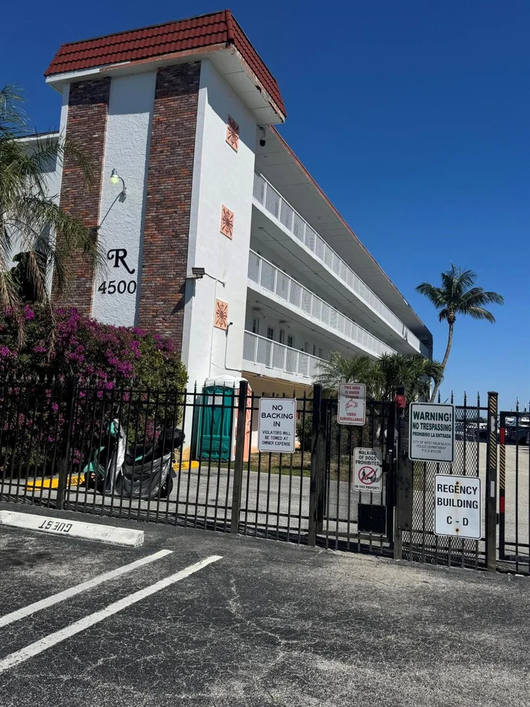 Unit for sale at 4500 N Flagler Drive, West Palm Beach, FL 33407