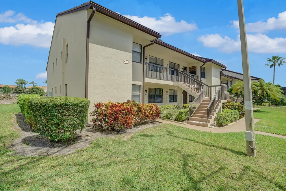 Unit for sale at 7593 Tahiti Lane, Lake Worth, FL 33467