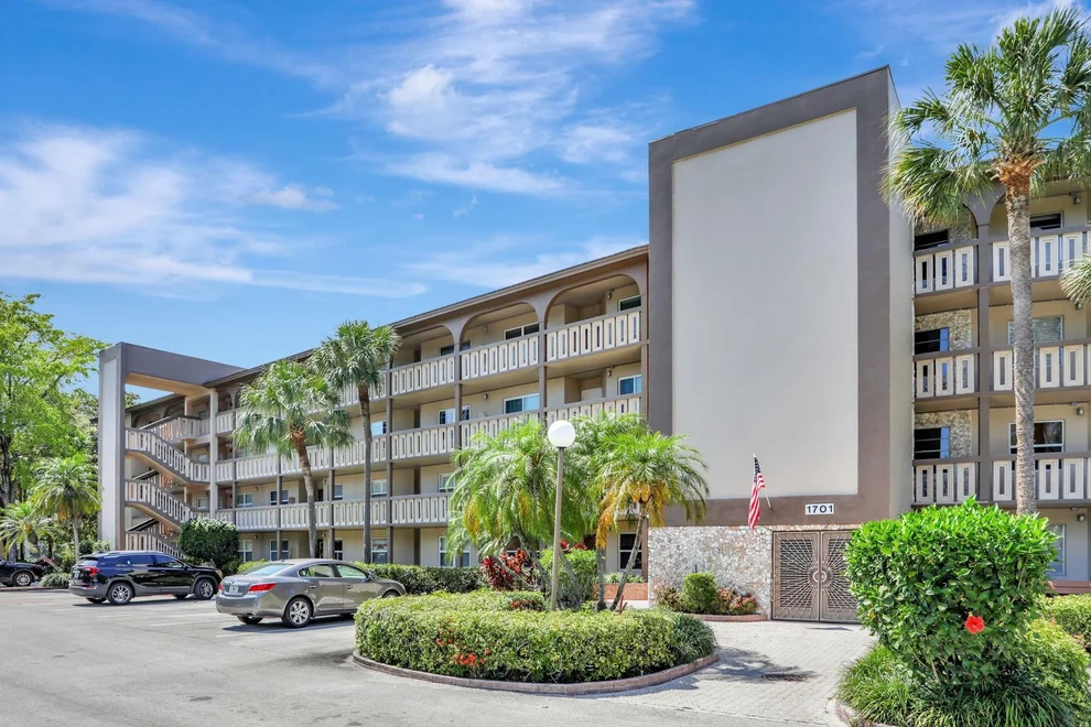 Unit for sale at 1701 SE Andros Isle, Coconut Creek, FL 33066