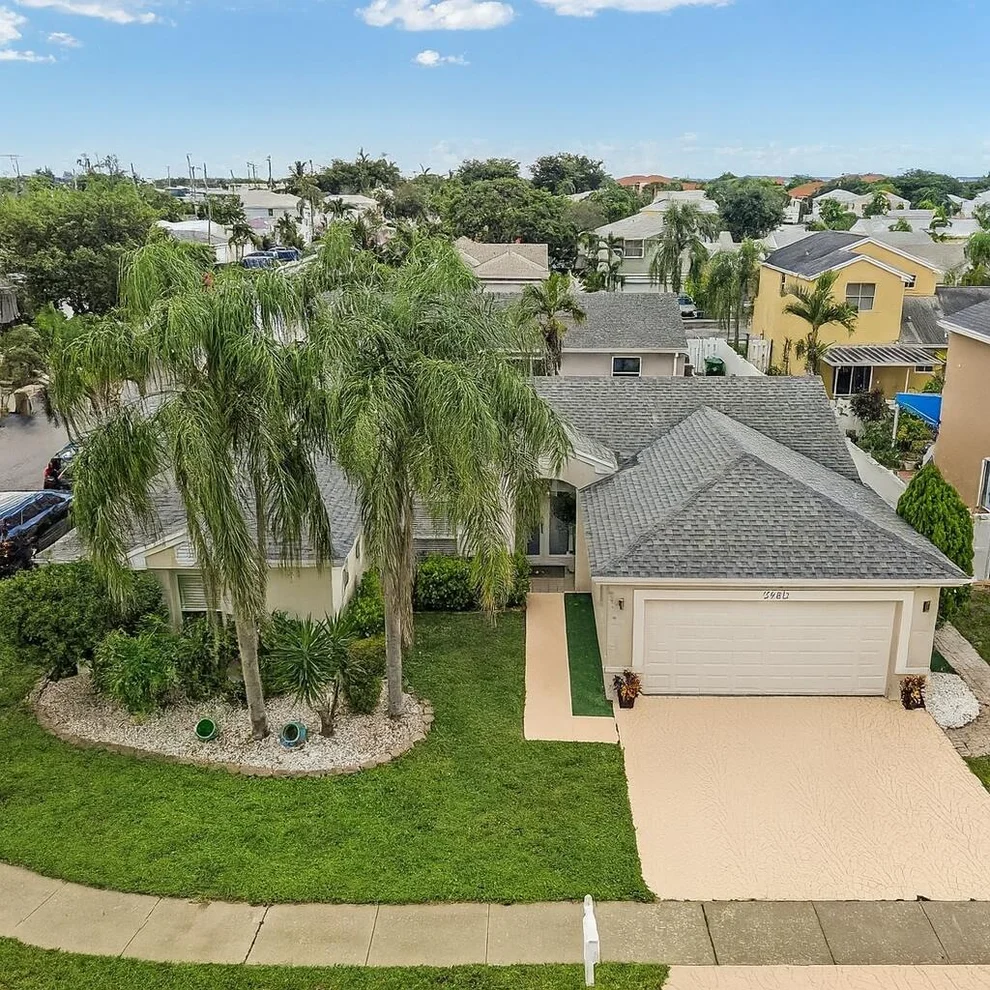 Unit for sale at 3950 SW 72nd Drive, Davie, FL 33314