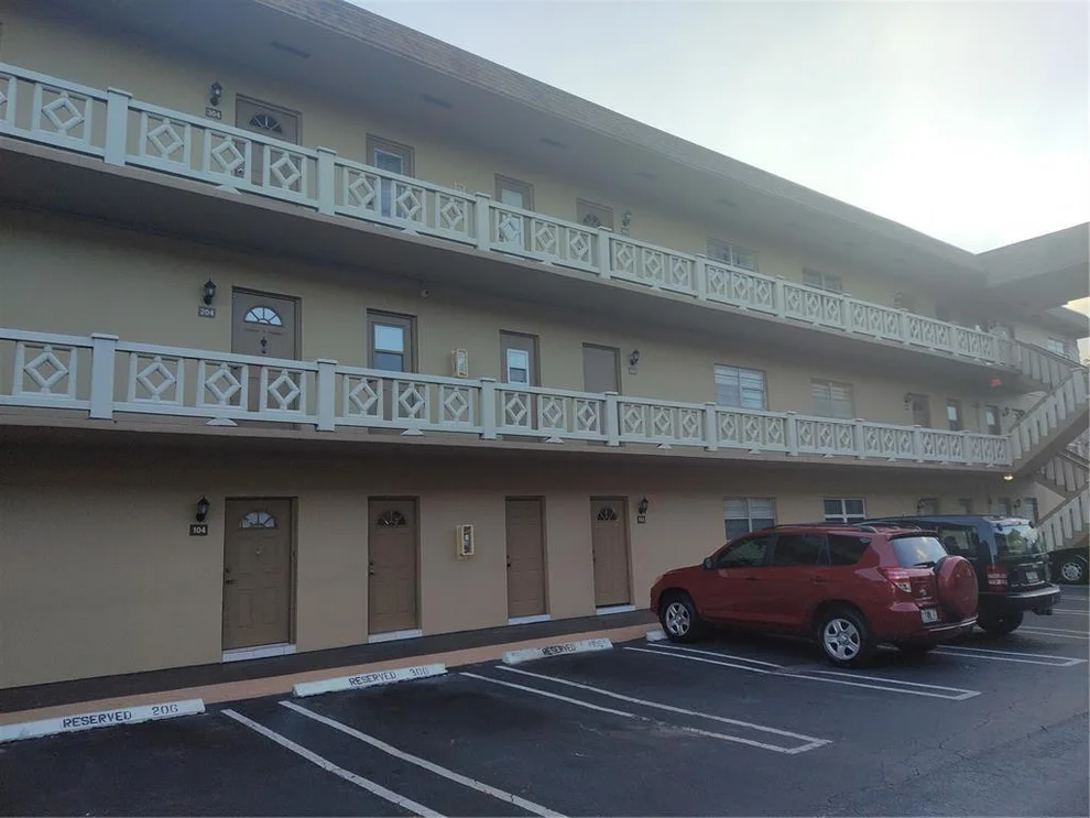 Unit for sale at 5011 W Oakland Park Boulevard, Lauderdale Lakes, FL 33313