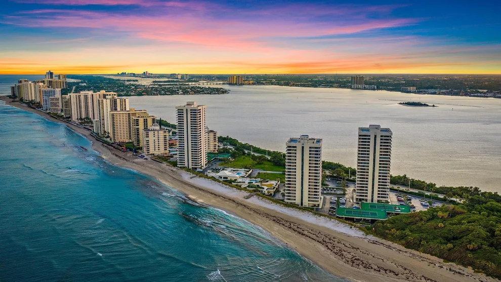 Unit for sale at 5510 N Ocean Drive, Singer Island, FL 33404