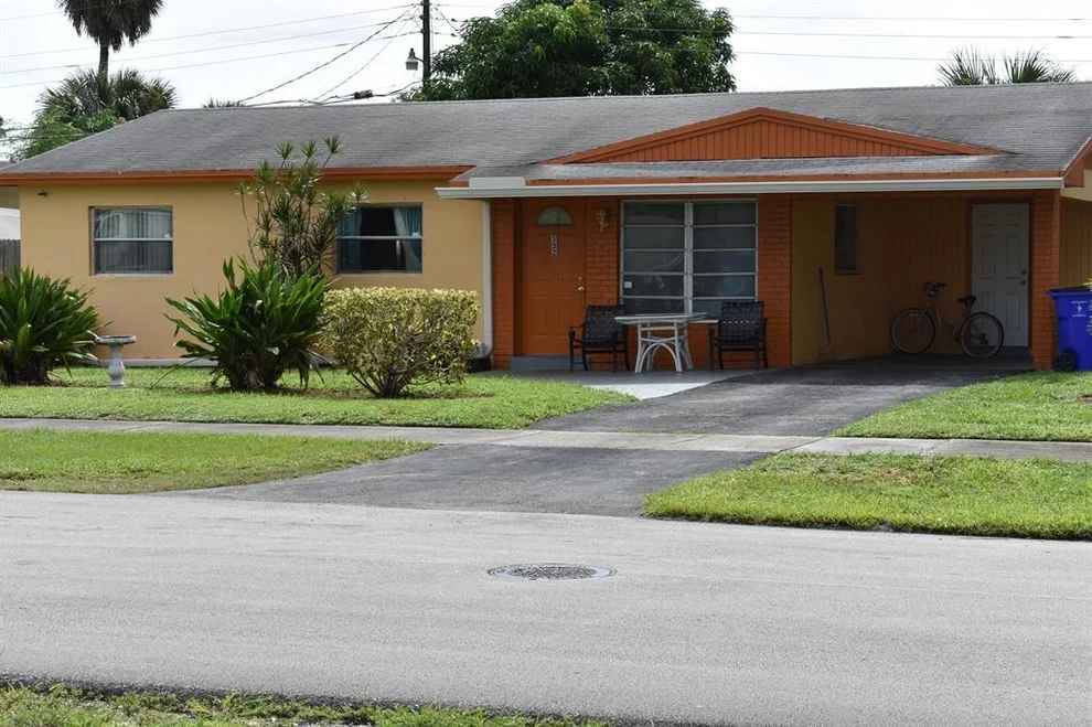 Unit for sale at 332 NW 3rd Court, Deerfield Beach, FL 33441