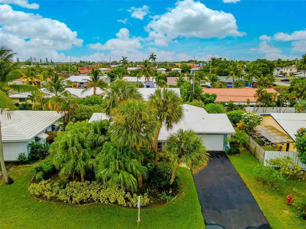 Unit for sale at 1520 NE 52nd Street, Oakland Park, FL 33334