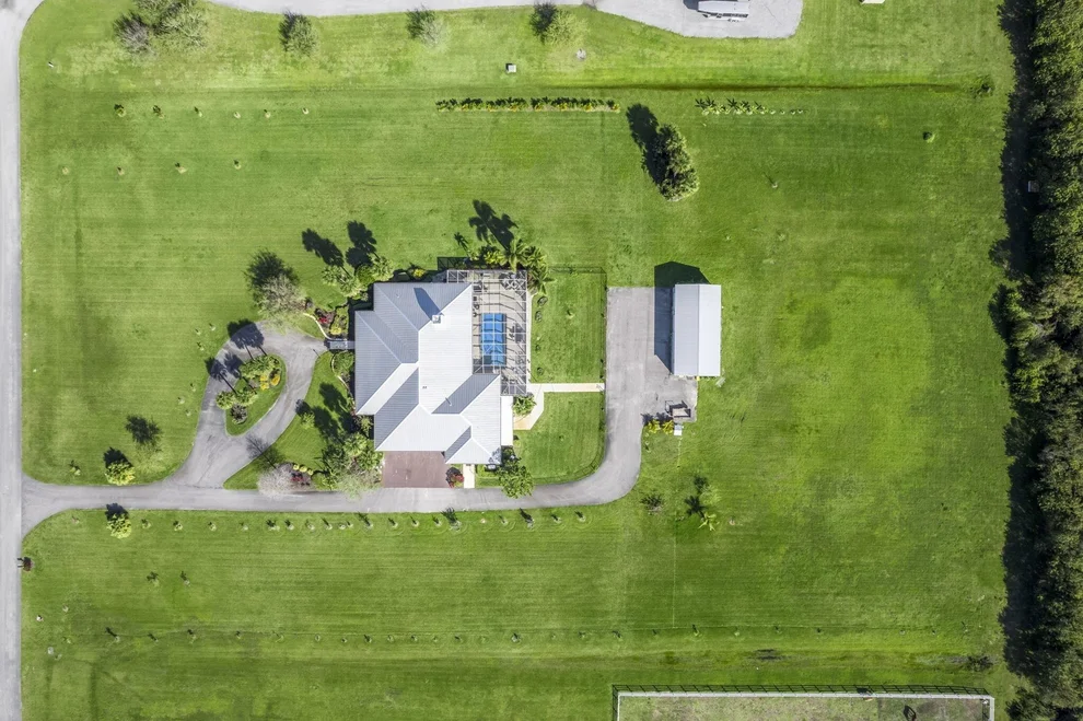 Unit for sale at 8135 White Fences Lane, Vero Beach, FL 32968
