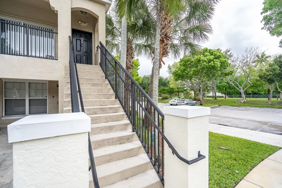 Unit for sale at 5800 W Sample Road, Coral Springs, FL 33067
