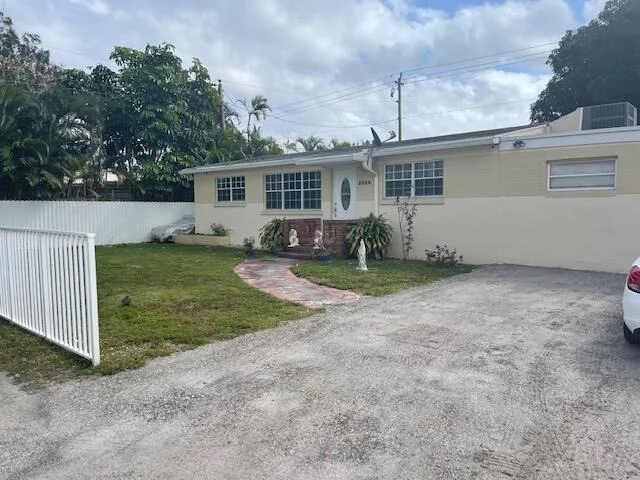 Unit for sale at 2234 E Carol Circle, West Palm Beach, FL 33415
