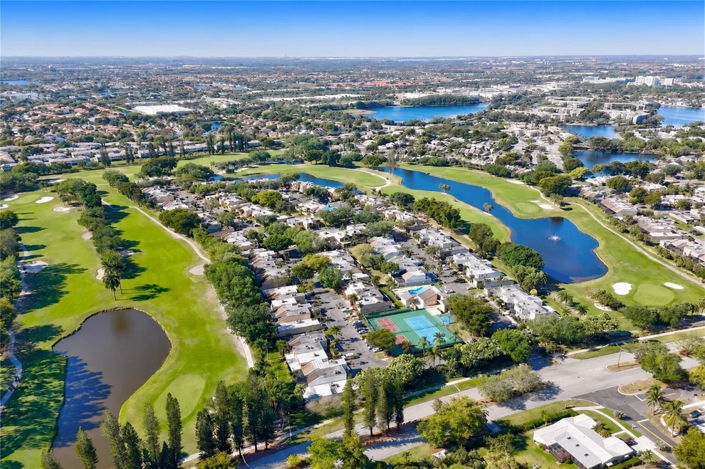 Unit for sale at 1391 E GOLFVIEW Drive, Pembroke Pines, FL 33026