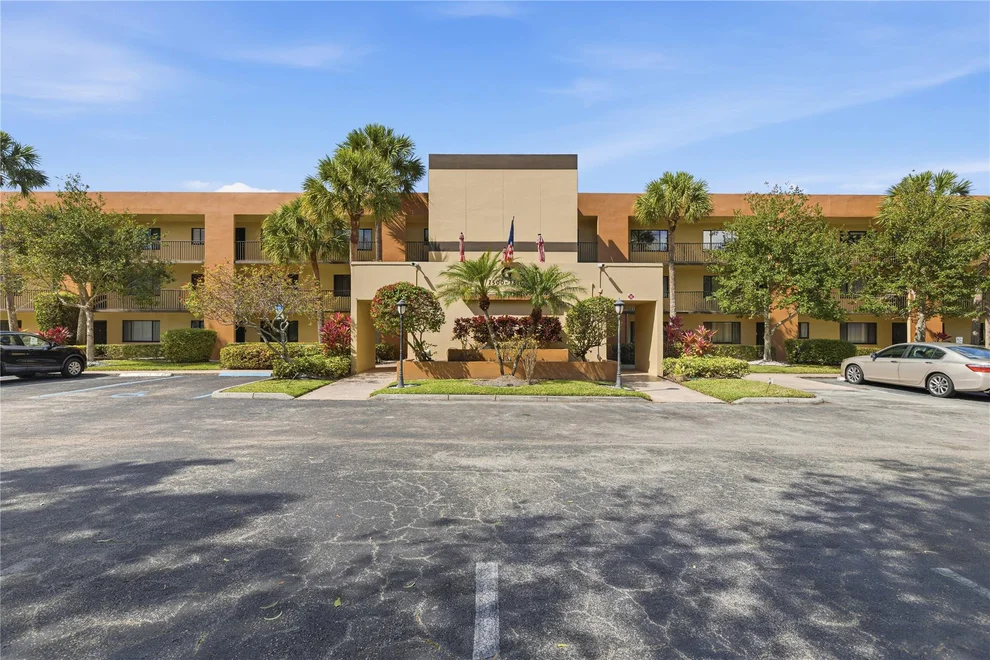 Unit for sale at 7544 Ashmont Circle, Tamarac, FL 33321