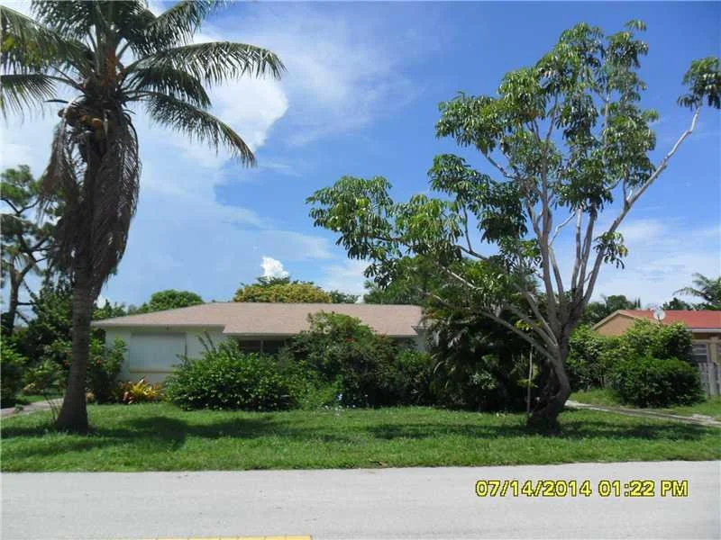 Unit for sale at 1383 NE 34th Court, Oakland Park, FL 33334