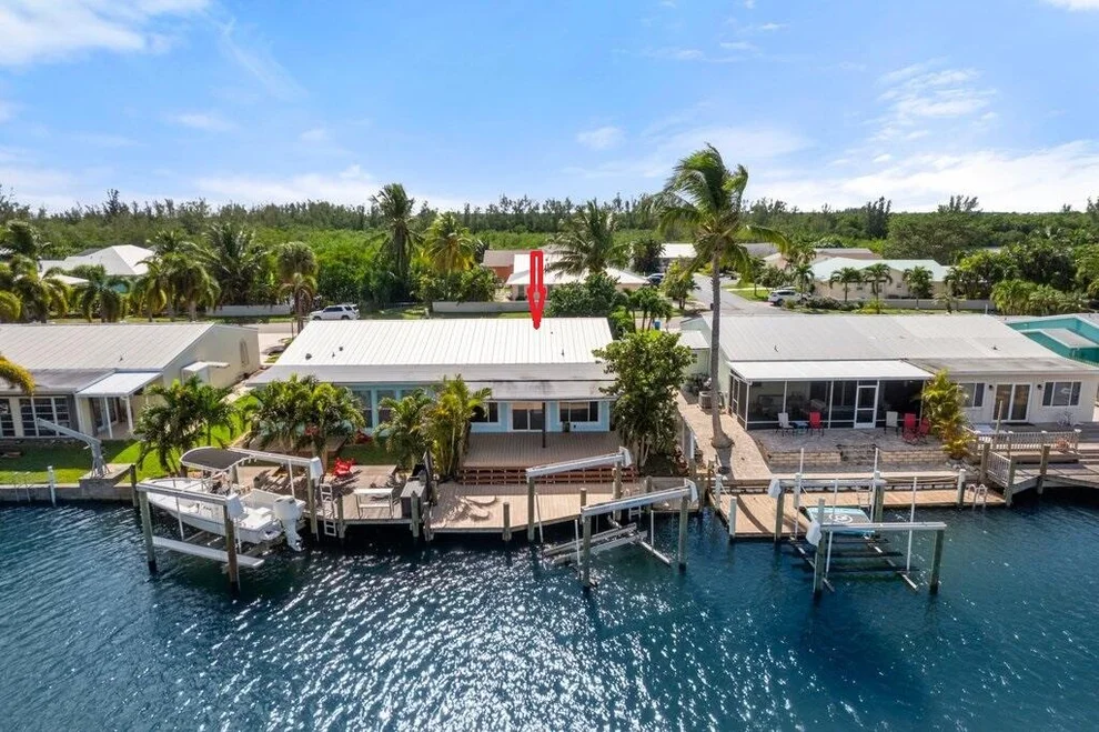 Unit for sale at 44 Aqua Ra Drive, Jensen Beach, FL 34957