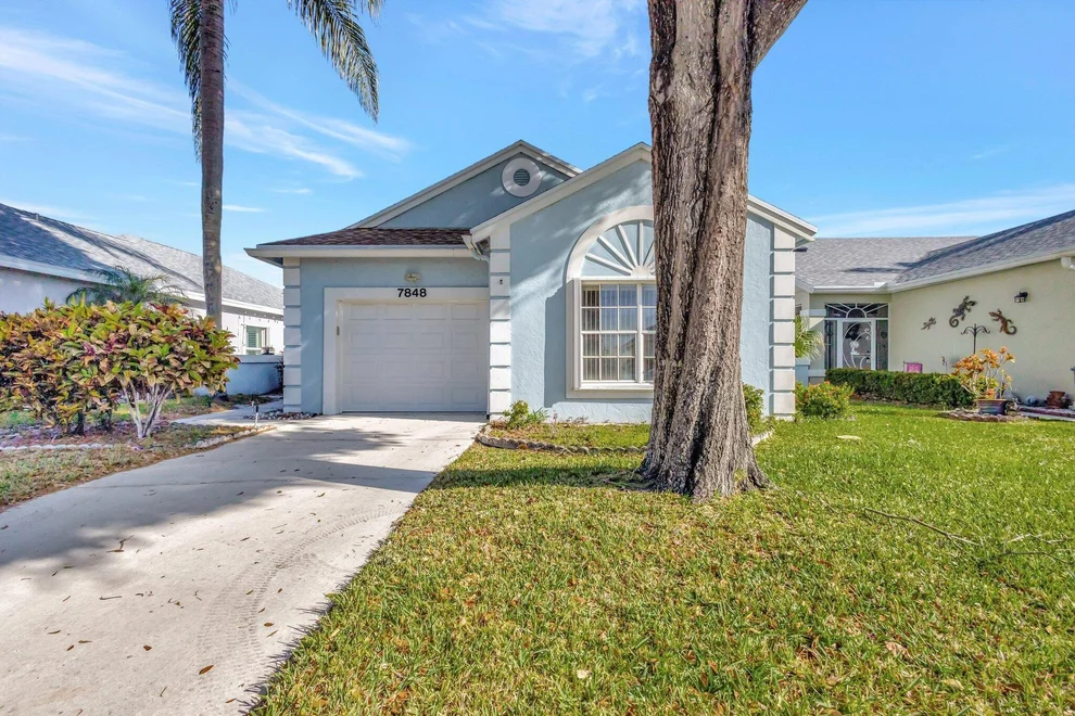 Unit for sale at 7848 Mansfield Hollow Road, Delray Beach, FL 33446