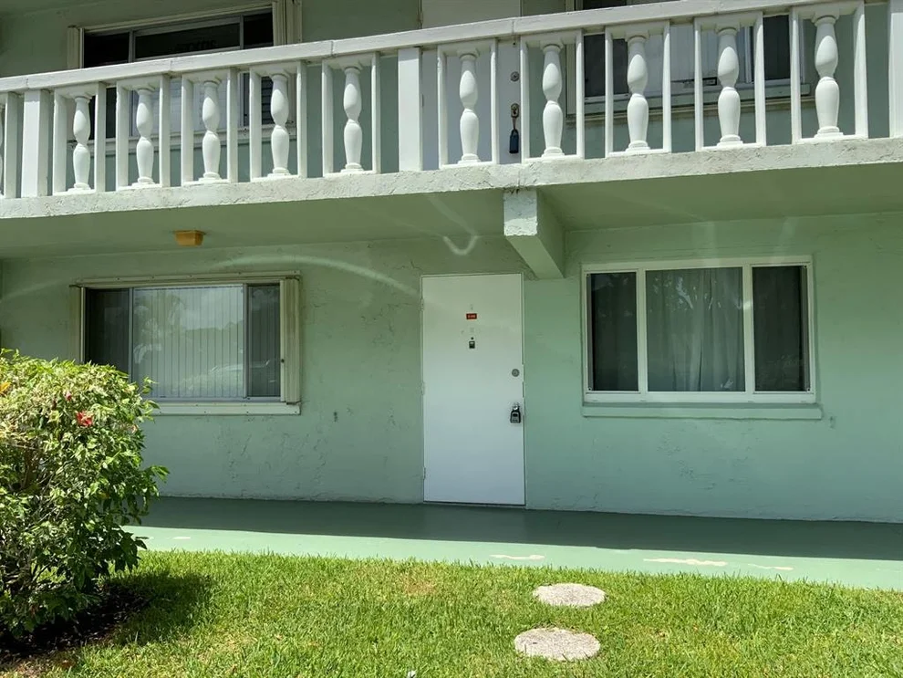 Unit for sale at 3200 Springdale Boulevard, Palm Springs, FL 33461