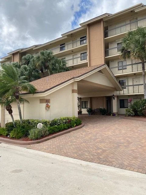 Unit for sale at 801 Seafarer Circle, Jupiter, FL 33477