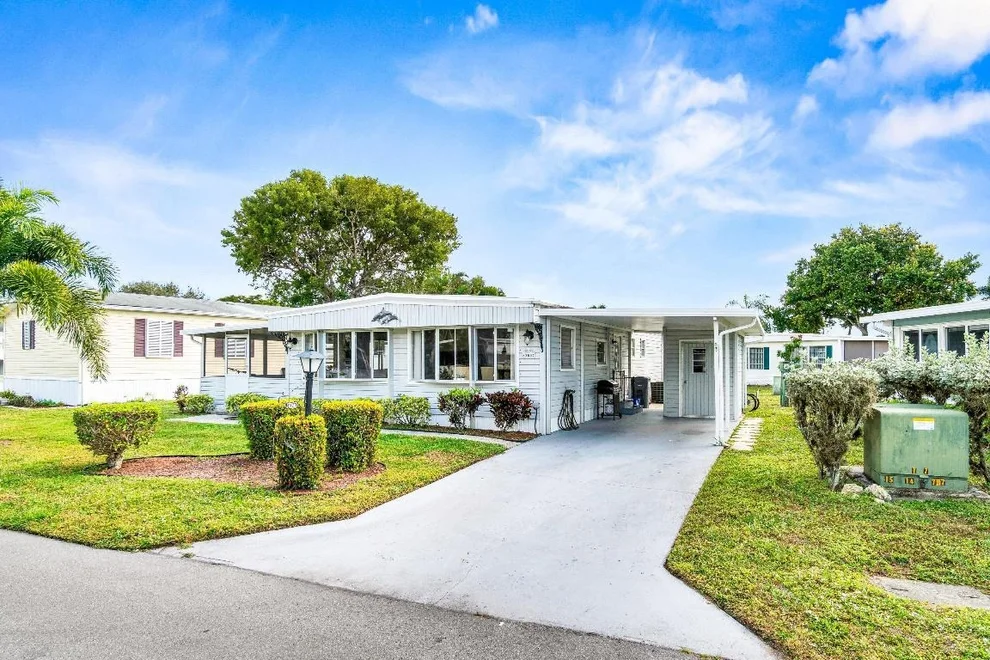 Unit for sale at 8350 E Club Road, Boca Raton, FL 33433