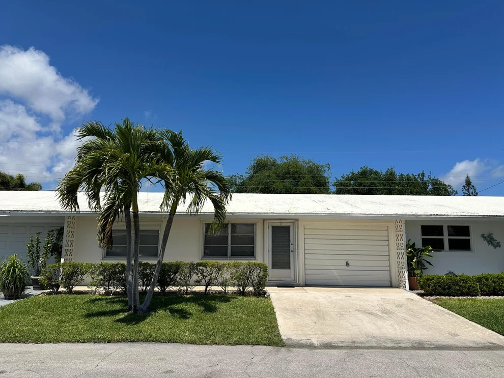 Unit for sale at 728 Ridge Road, Lantana, FL 33462