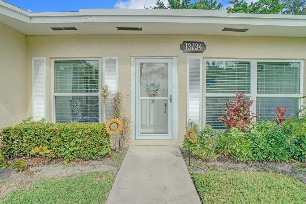 Unit for sale at 13734 Via Flora, Delray Beach, FL 33484