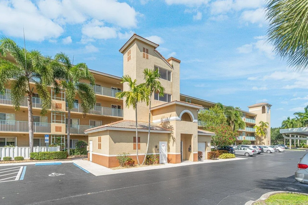 Unit for sale at 5777 Gemstone Court, Boynton Beach, FL 33437