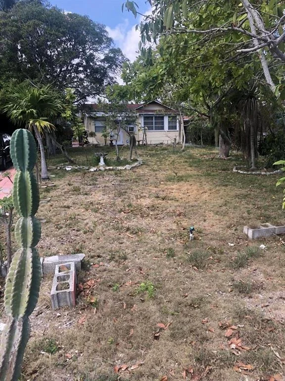 Unit for sale at 921 N D Street, Lake Worth Beach, FL 33460