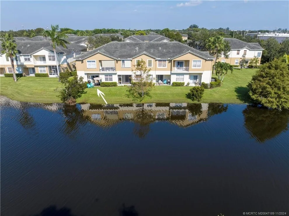 Unit for sale at 1560 SE Hampshire Way, Stuart, FL 34994