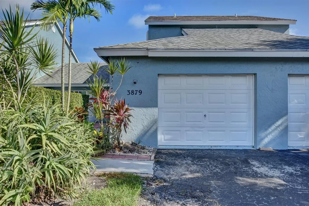 Unit for sale at 3879 Island Club Circle W, Lake Worth, FL 33462